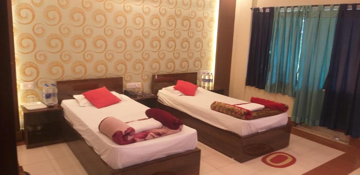 Hotel Diamond Vihar Rajgir Exterior photo