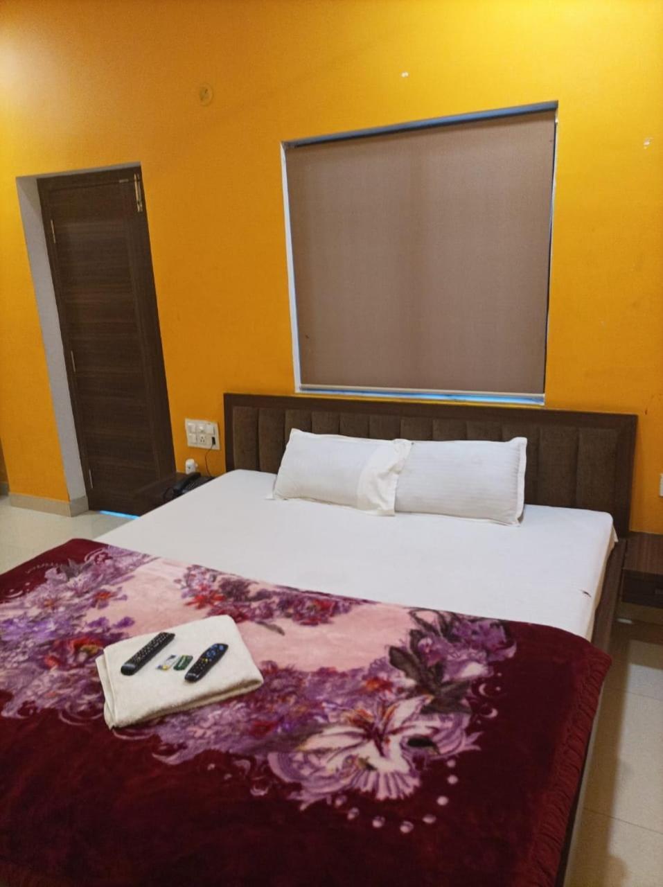 Hotel Diamond Vihar Rajgir Exterior photo